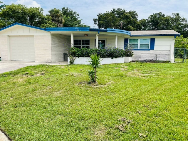 5124 Mitzi Ln in Holiday, FL - Building Photo