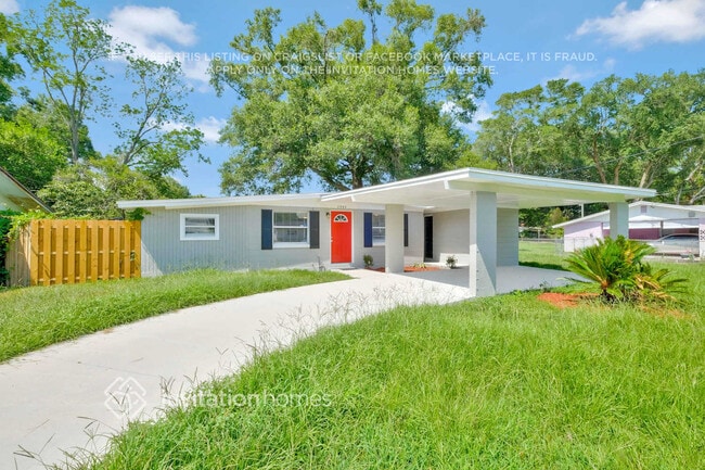 property at 1761 Merivale Rd S