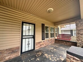 750 S Jenkins Ave in Norman, OK - Building Photo - Building Photo