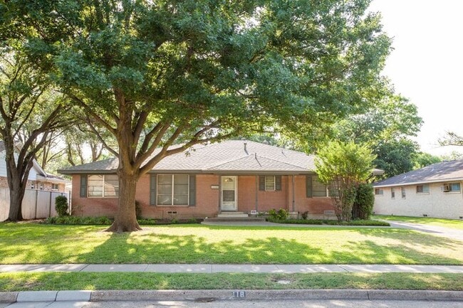 property at 118 N Lois Ln