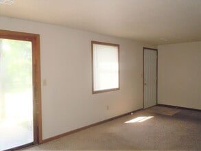 133 Sandridge Dr, Unit 133 in Collinsville, IL - Building Photo - Building Photo