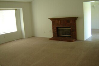 5501 Starlight Ave in Oceanside, CA - Building Photo - Building Photo