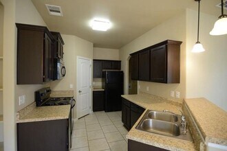 1306 Vanguard Ln-Unit -A in Killeen, TX - Building Photo - Building Photo
