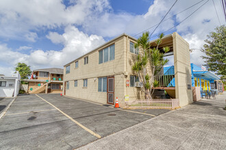 66 Kihapai St in Kailua, HI - Building Photo - Building Photo