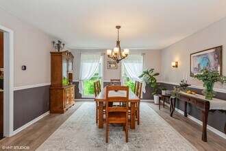 446 Quail Dr in Naperville, IL - Building Photo - Building Photo