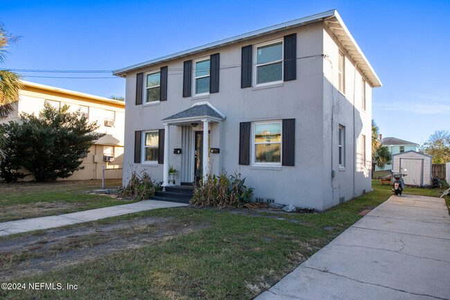 214 8th St N in Jacksonville Beach, FL - Building Photo - Building Photo