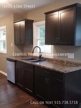 1423 42nd St in Des Moines, IA - Building Photo - Building Photo