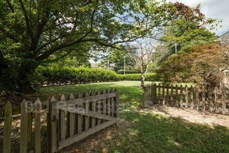 398 N Highland St in Memphis, TN - Building Photo - Building Photo