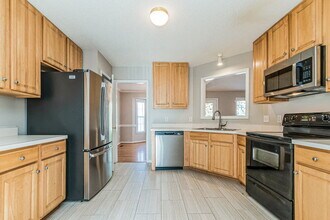 1041 Blue River Farm Dr, Unit 2342 in Raleigh, NC - Building Photo - Building Photo