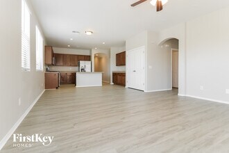 17922 W Sunnyslope Ln in Waddell, AZ - Building Photo - Building Photo
