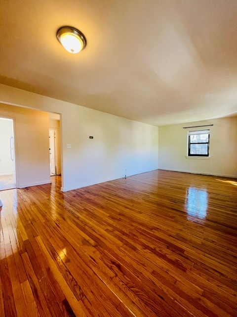 15 College Pl, Unit A in Rutherford, NJ - Building Photo - Building Photo