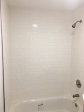 1833 17th St, Unit 4 in Santa Monica, CA - Foto de edificio - Building Photo