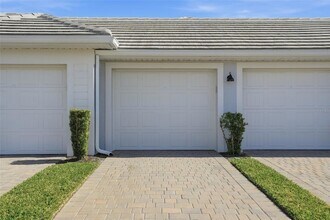 14204 Heritage Landing Blvd, Unit 712 in Punta Gorda, FL - Foto de edificio - Building Photo