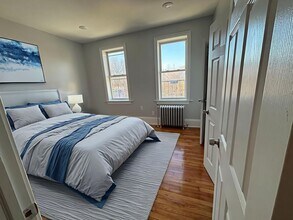 28-30 Sherman Pl in Jersey City, NJ - Building Photo - Building Photo