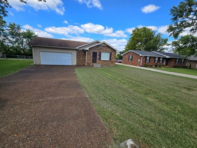 property at 618 Cross St