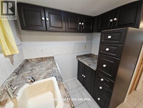 6XXX Imperial St in Burnaby, BC - Building Photo - Building Photo