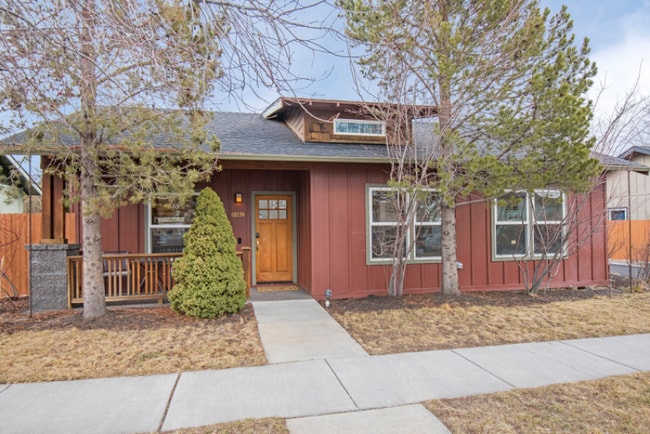 property at 61278 Sunflower Ln