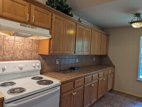 1605 Concord Dr in Norman, OK - Building Photo - Building Photo