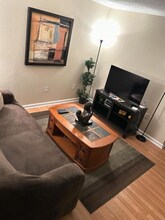 4518 Y A Tittle Ave in Baton Rouge, LA - Building Photo - Building Photo