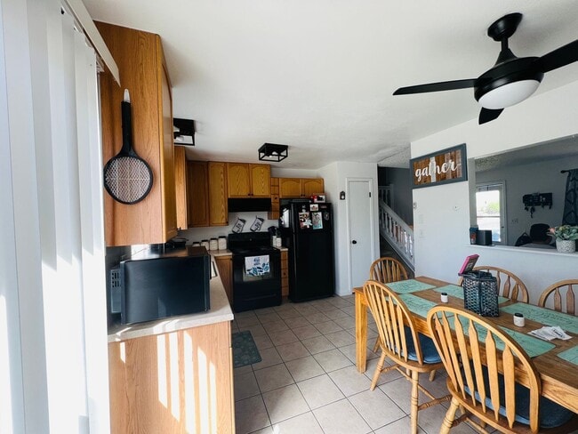property at 2996 W 10th Ave Cir