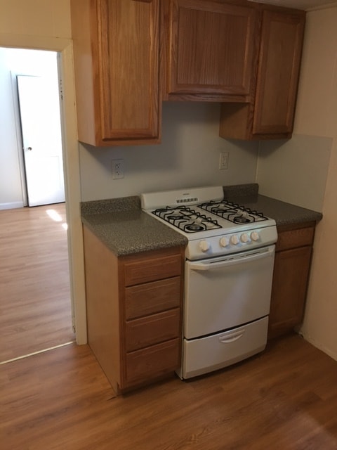 141 Sutherland Rd, Unit A