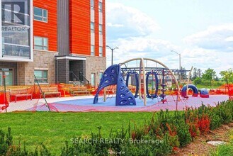 200 Lagerfeld Dr in Brampton, ON - Building Photo - Building Photo