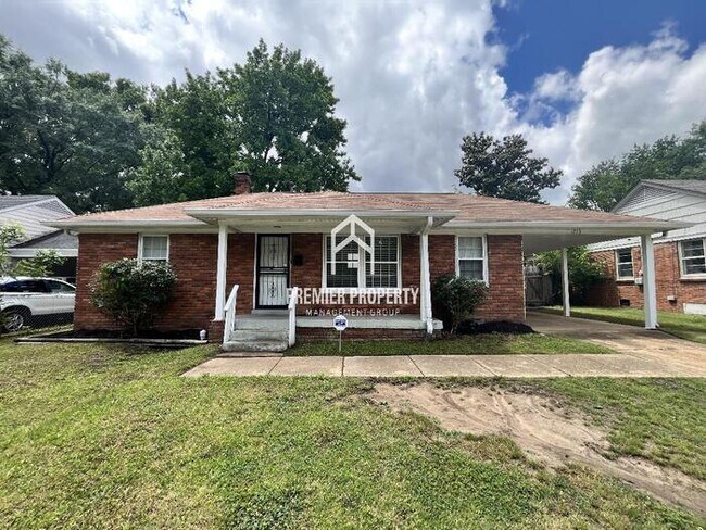 property at 1773 Dearing Rd