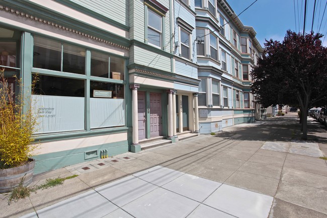 1219-1223 Noe St in San Francisco, CA - Building Photo - Building Photo