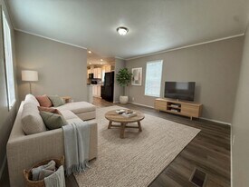 11785 Cascade Cir in Romeo, MI - Building Photo