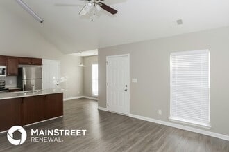 7015 Bullock Dr in Charlotte, NC - Foto de edificio - Building Photo