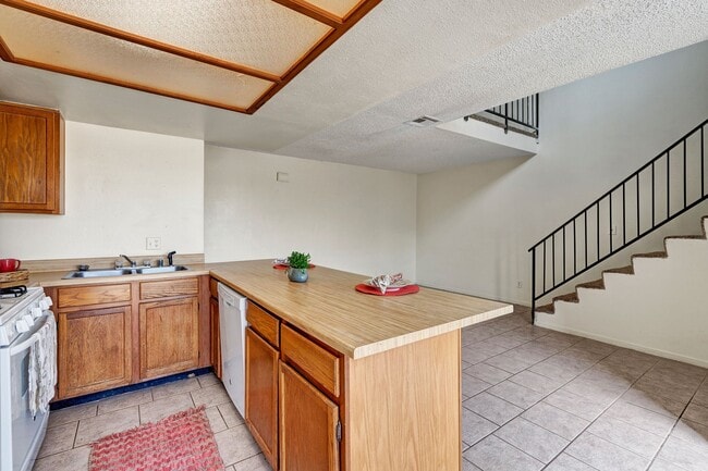 Avanti Townhomes in Midland, TX - Building Photo - Building Photo
