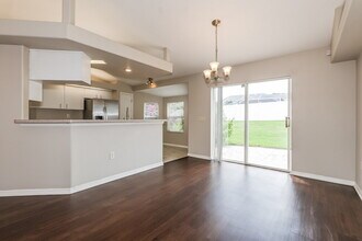 1621 Papoose Way in Lutz, FL - Building Photo - Building Photo