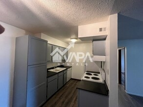 6311 N Barcelona Ct in Tucson, AZ - Foto de edificio - Building Photo