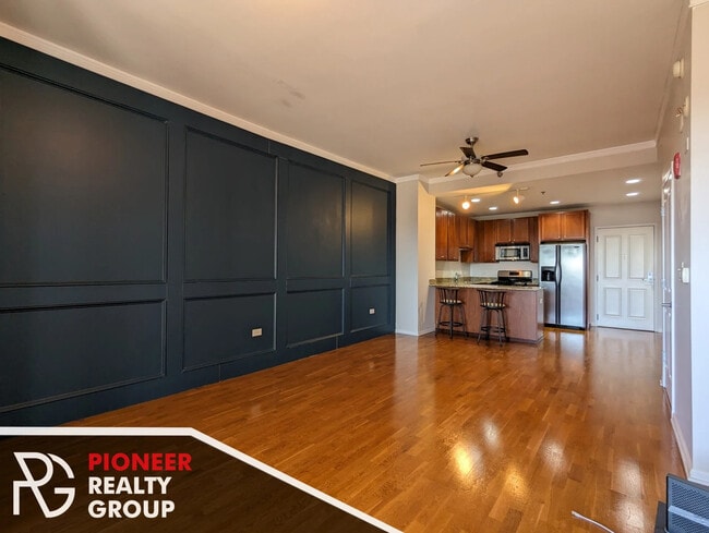 826 W Grace St, Unit 602