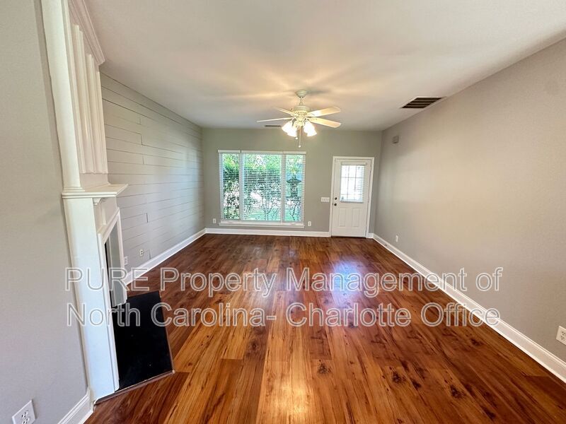 10414 Roundleaf Dr in Charlotte, NC - Building Photo