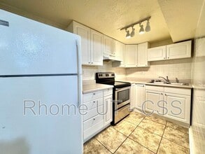 4274 S 2300 E in Holladay, UT - Building Photo - Building Photo