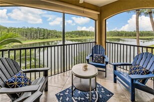 9572 Trevi Ct in Naples, FL - Building Photo