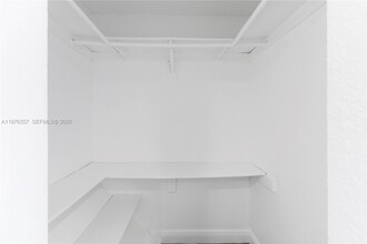 840 SW 105th Ave in Miami, FL - Building Photo - Building Photo