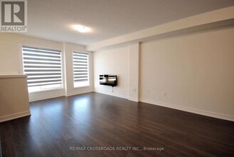 36 Shawfield Way in Whitby, ON - Building Photo - Building Photo
