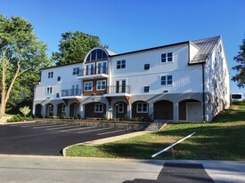 Highland Common/Primrose Lane Apartments