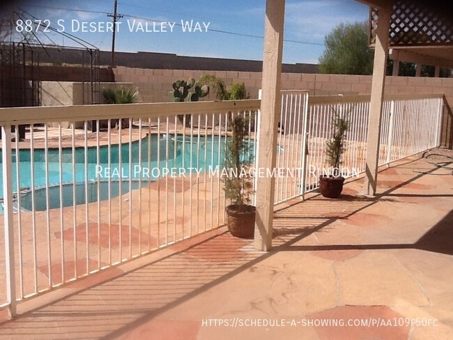 8872 S Desert Valley Way in Tucson, AZ - Building Photo - Building Photo