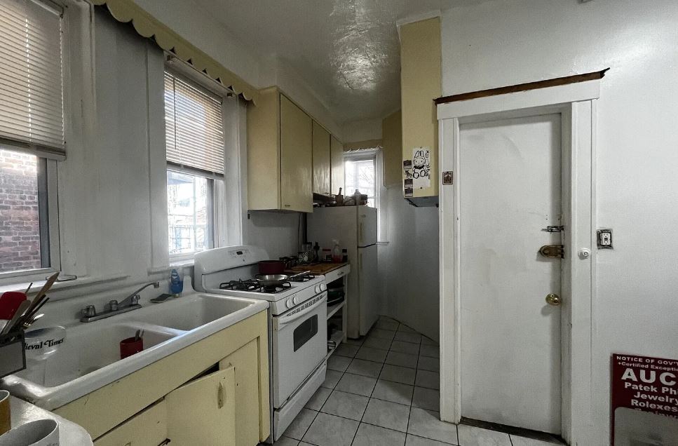 1700 Commonwealth Ave, Unit 1725-6 in Boston, MA - Building Photo