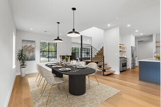 5604 Bull Creek Rd in Austin, TX - Building Photo - Building Photo