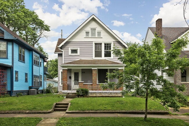 property at 418 N Drexel Ave