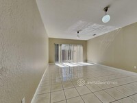 8840 NW 147th Ln in Hialeah, FL - Building Photo - Building Photo