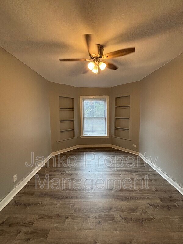 3654 S Indiana Ave in Chicago, IL - Building Photo - Building Photo