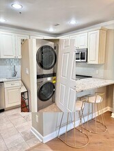 100 Harborview Dr in Baltimore, MD - Building Photo - Building Photo