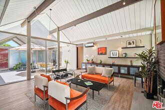 1568 Stoddard Ave in Thousand Oaks, CA - Building Photo - Building Photo