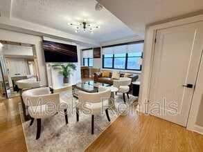 1108 Kanawha Blvd E in Charleston, WV - Building Photo - Building Photo