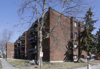 The Maples Apartments in Ottawa, ON - Building Photo - Building Photo